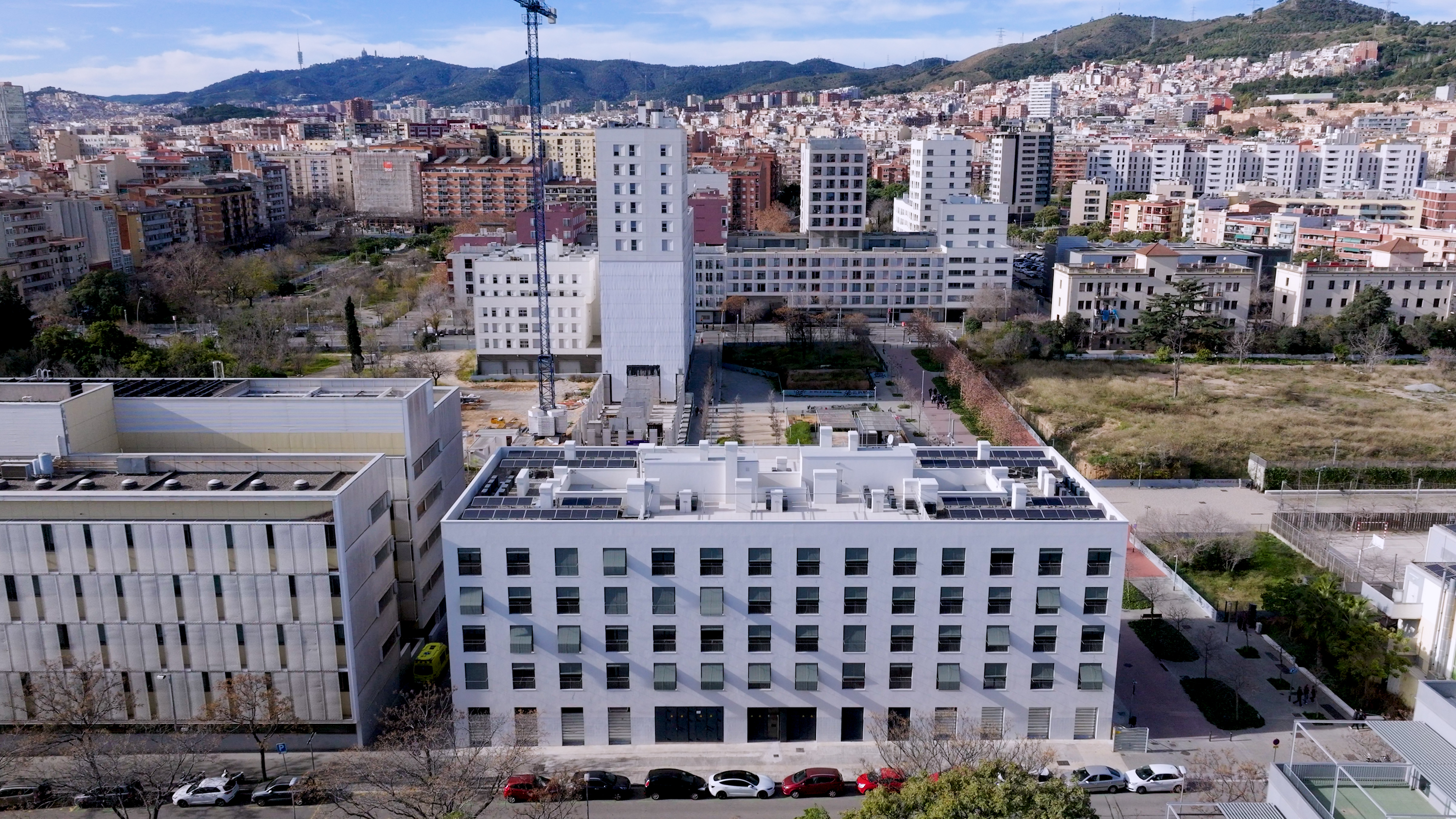 Casernas image 1